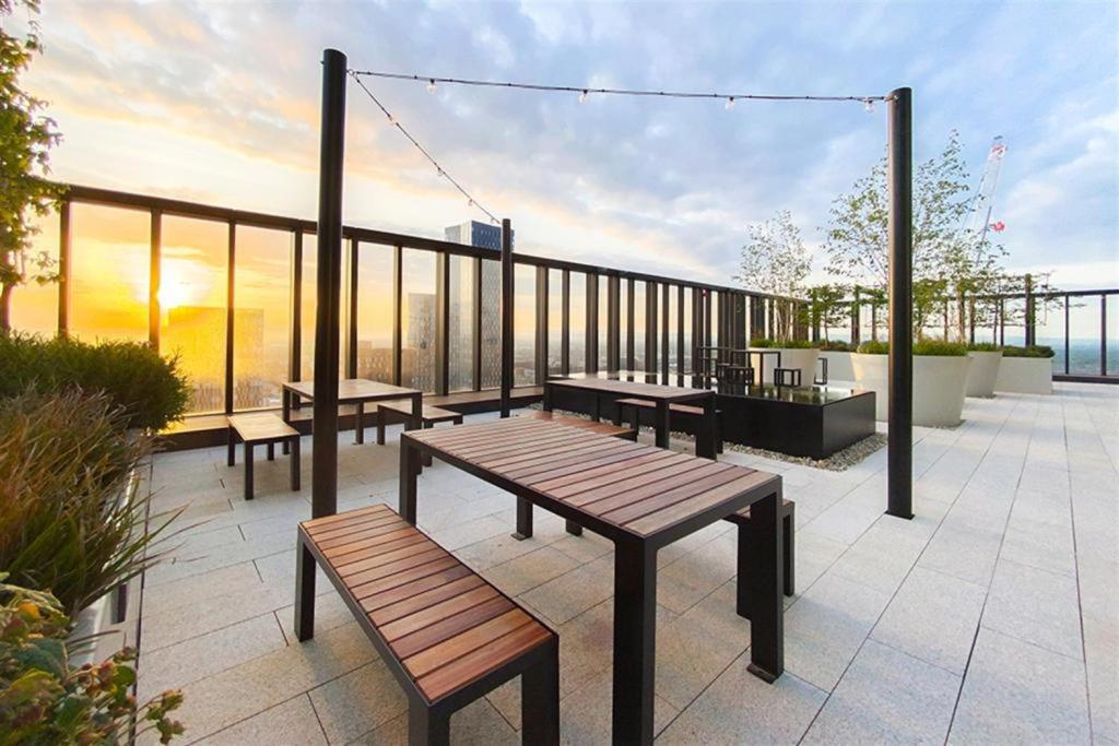 Luxury 2 Bedroom Apartment Manchester City Centre المظهر الخارجي الصورة